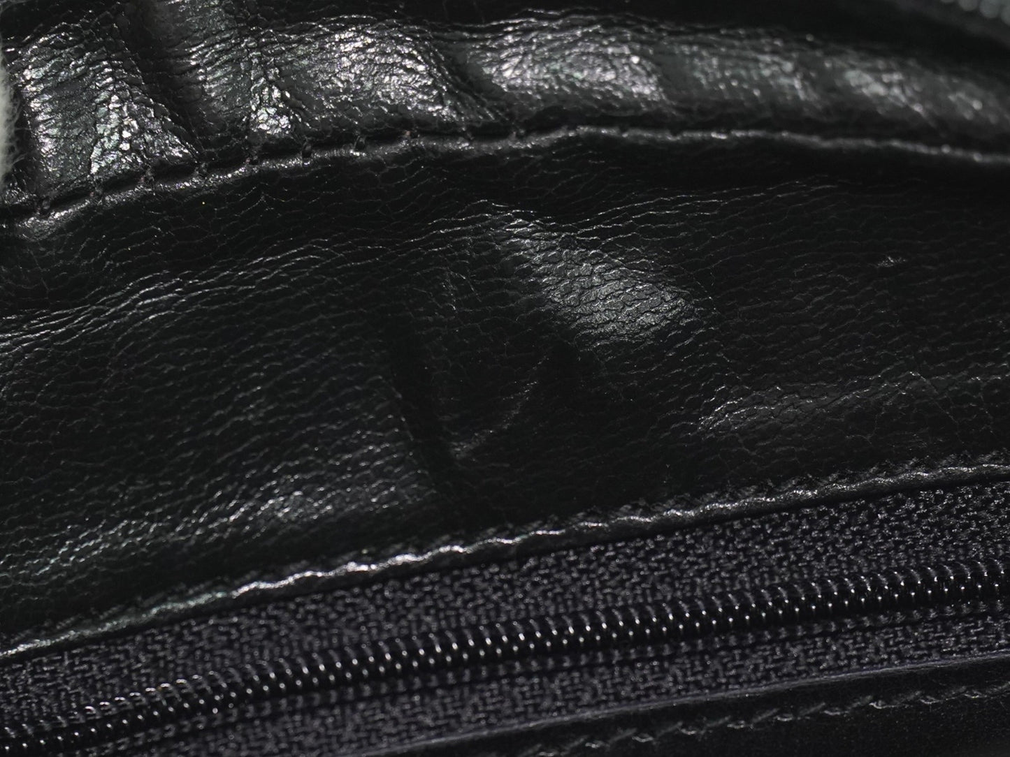 Salvatore Ferragamo Vara Bow camera Shoulder Bag Leather, BLACK, LEATHER, Shoulder bag