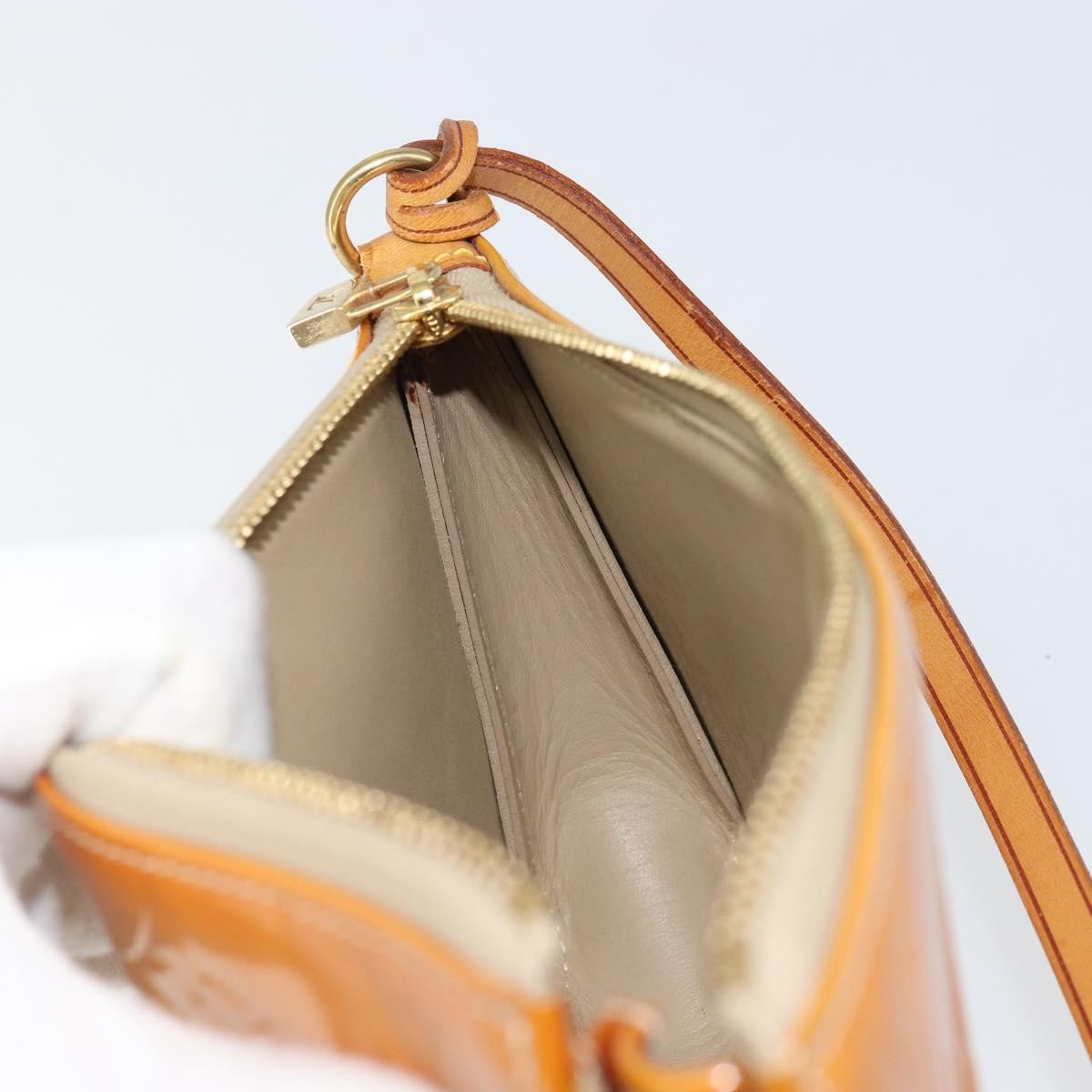 Louis Vuitton Lexington Pochette Patent Leather, BEIGE, PATENT_LEATHER, Clutche & pouche