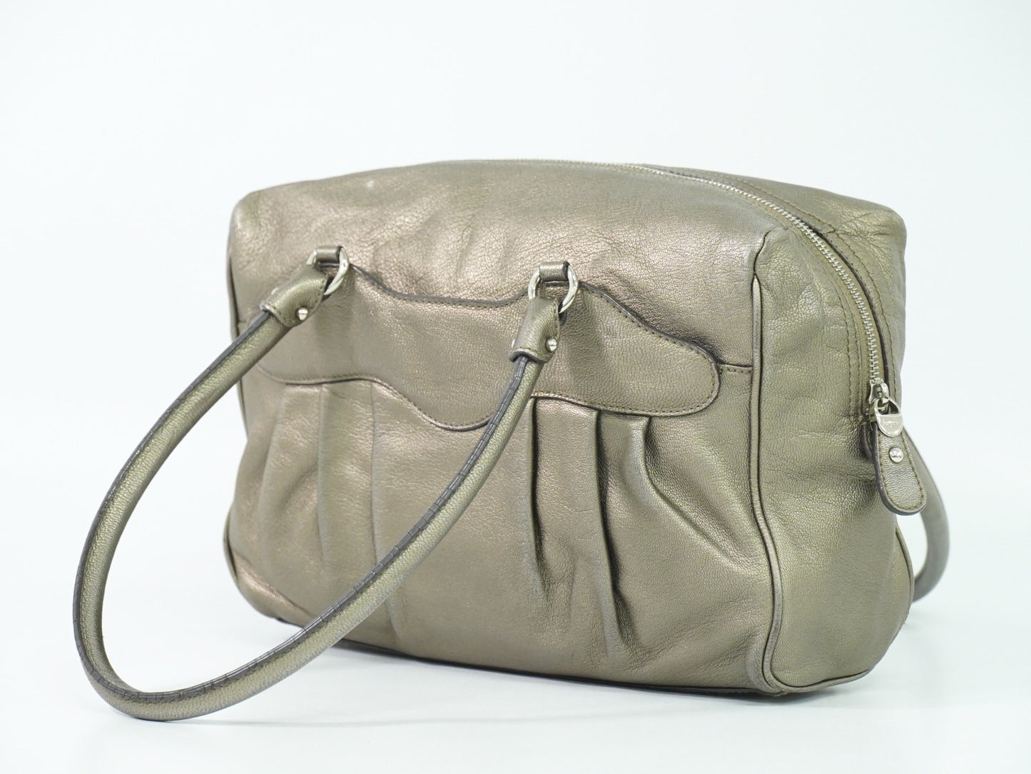 Salvatore Ferragamo Gancini Buckle Shoulder Bag Leather, GOLD, LEATHER, Shoulder bag