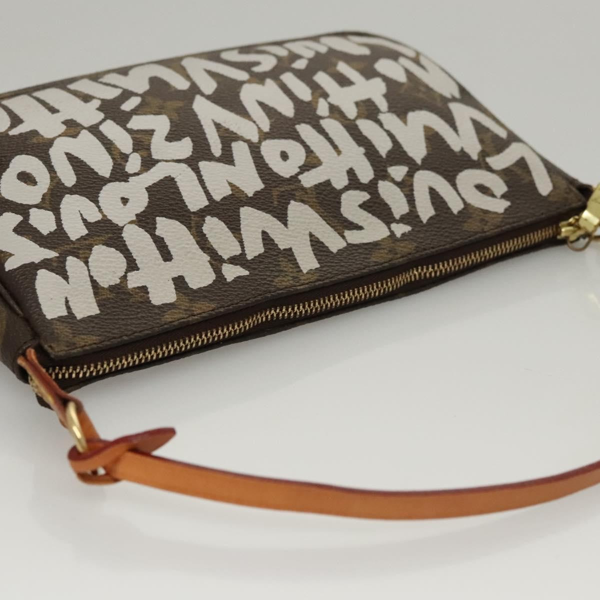 Louis Vuitton Pochette Accessoires Limited Edition Monogram Graffiti, WHITE, CANVAS, Clutche & pouche