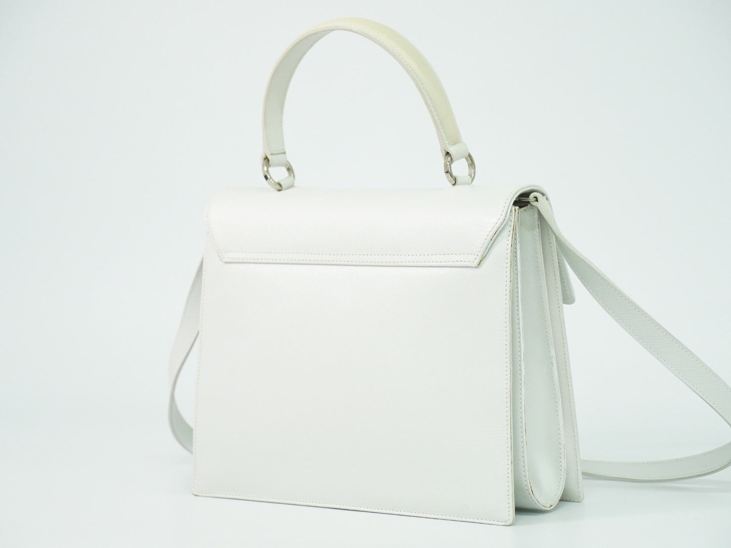Salvatore Ferragamo Gancini handbag Leather, WHITE, LEATHER, Handbag