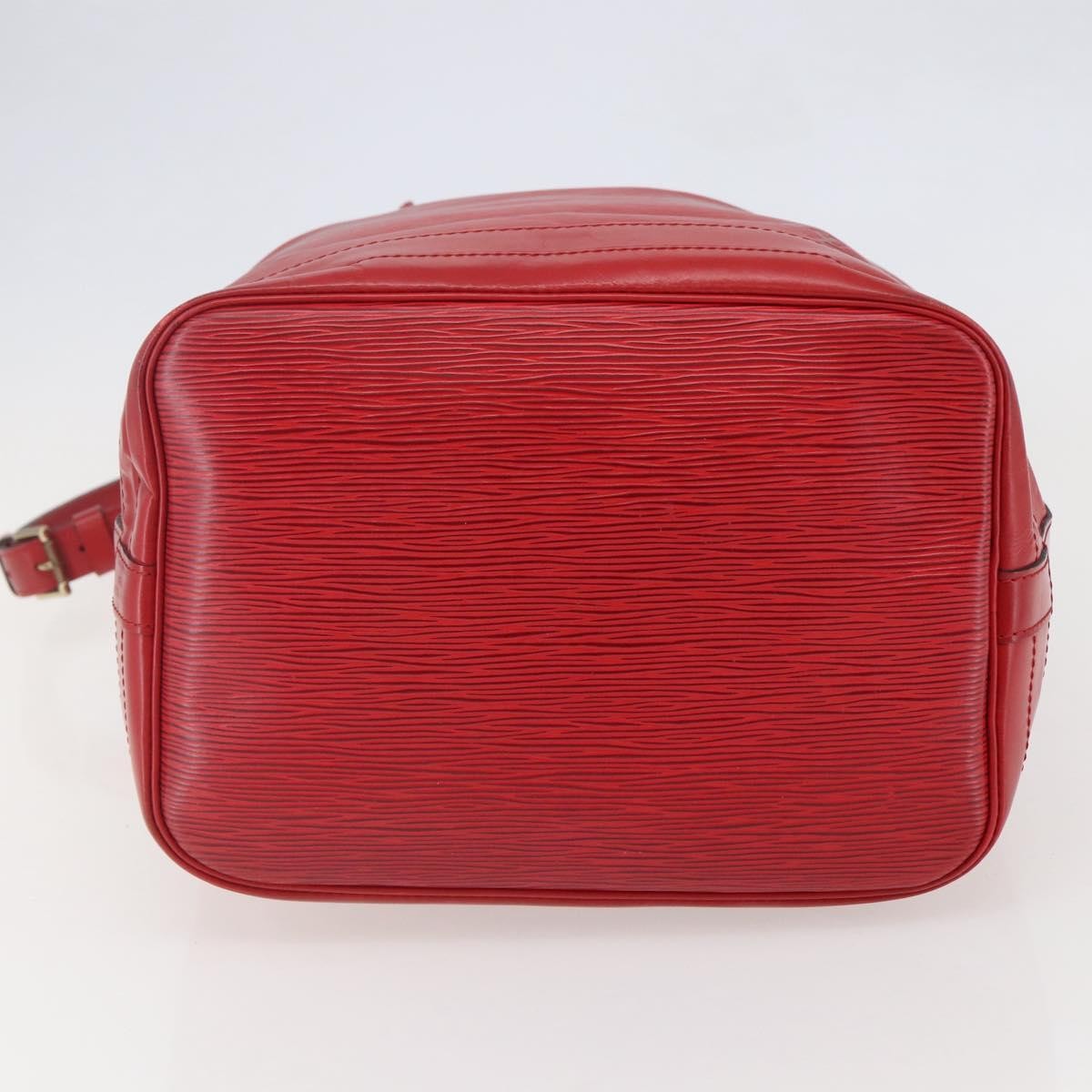 Louis Vuitton Noe Handbag Epi leather, RED, LEATHER, Shoulder bag
