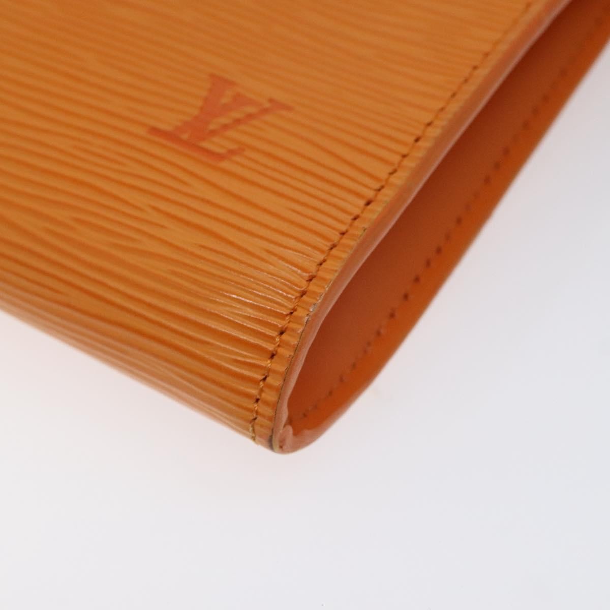 Louis Vuitton Pochette Accessoires Epi Leather, ORANGE, LEATHER, Clutche & pouche