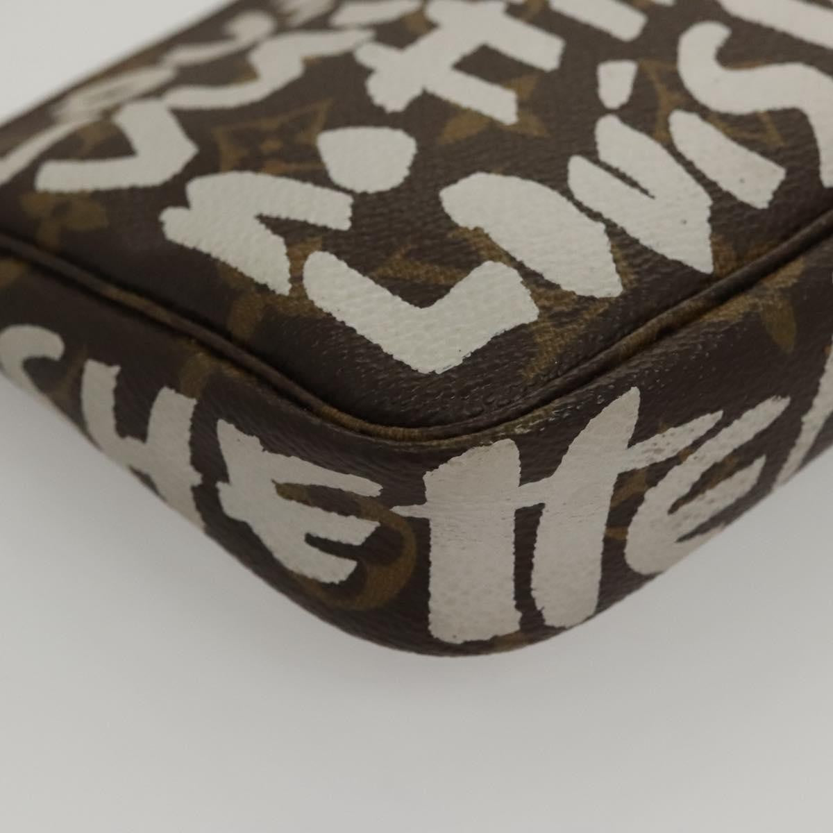 Louis Vuitton Pochette Accessoires Limited Edition Monogram Graffiti, WHITE, CANVAS, Clutche & pouche