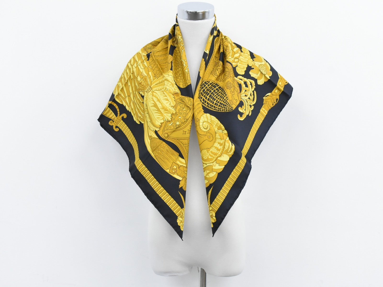 Hermes Carré 90 Silk multicolor, MULTICOLOUR, SILK, Scarve & shawl