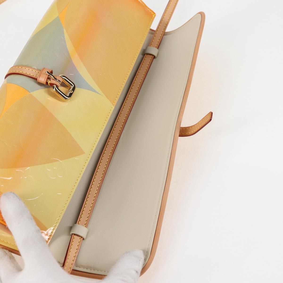 Louis Vuitton Fleurs Pochette Printed Monogram Vernis, YELLOW, PATENT_LEATHER, Shoulder bag