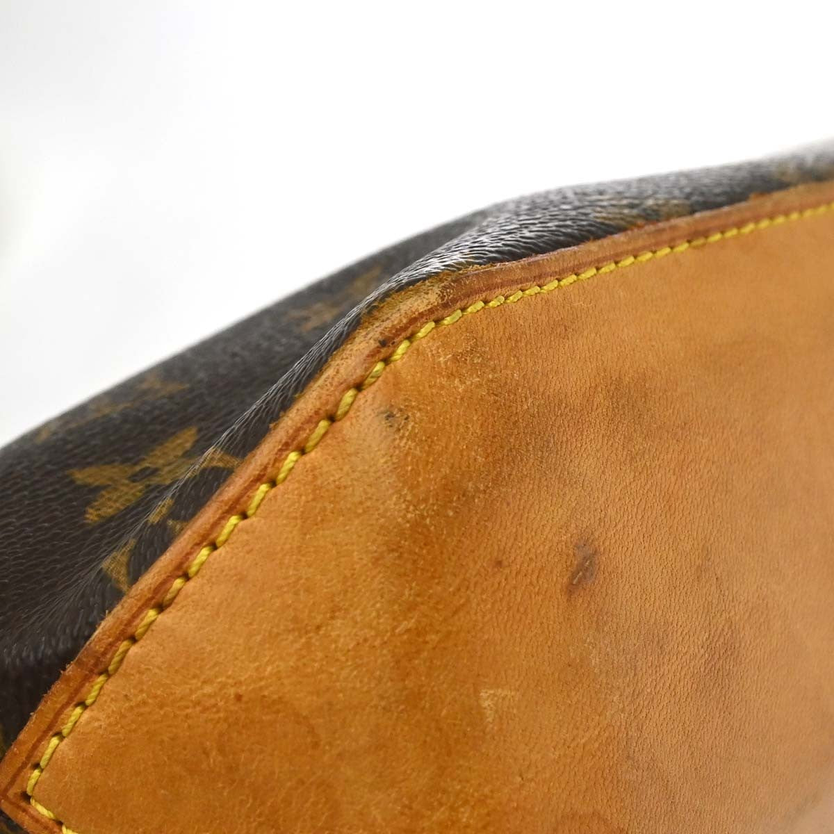 Louis Vuitton Trotteur Handbag Monogram Canvas, Brown, Canvas, Clutch
