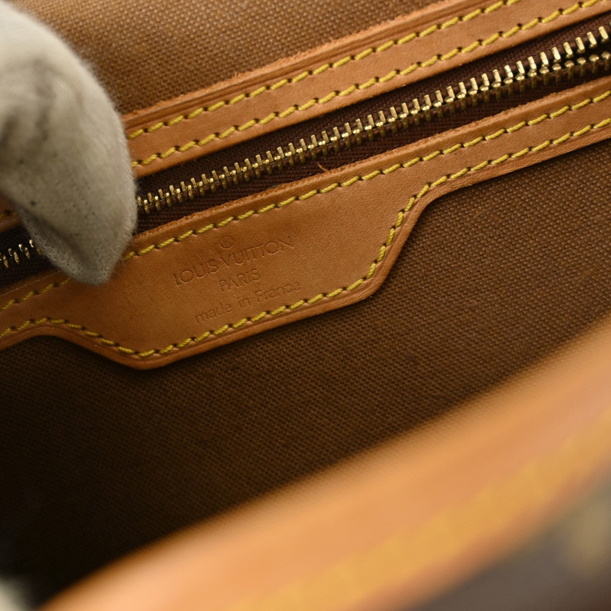 Louis Vuitton Sac Gibeciere Messenger Bag Monogram Canvas, BROWN, CANVAS, Shoulder bag
