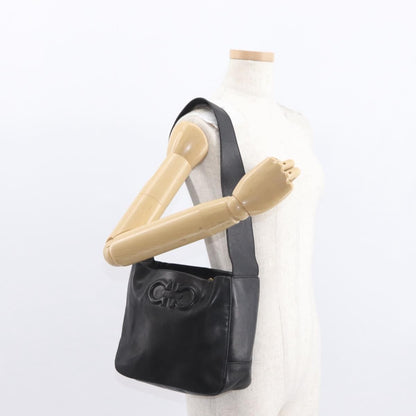 Salvatore Ferragamo Gancini Shoulder Bag Leather, BLACK, LEATHER, Shoulder bag