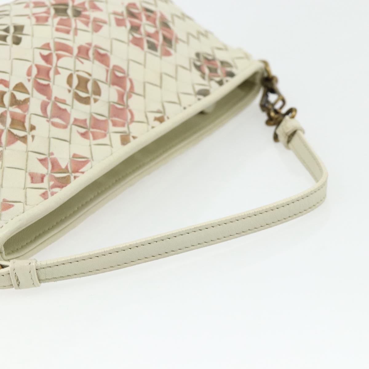 Bottega Veneta Intrecciato Clutch bag Leather, White, Leather, Clutch
