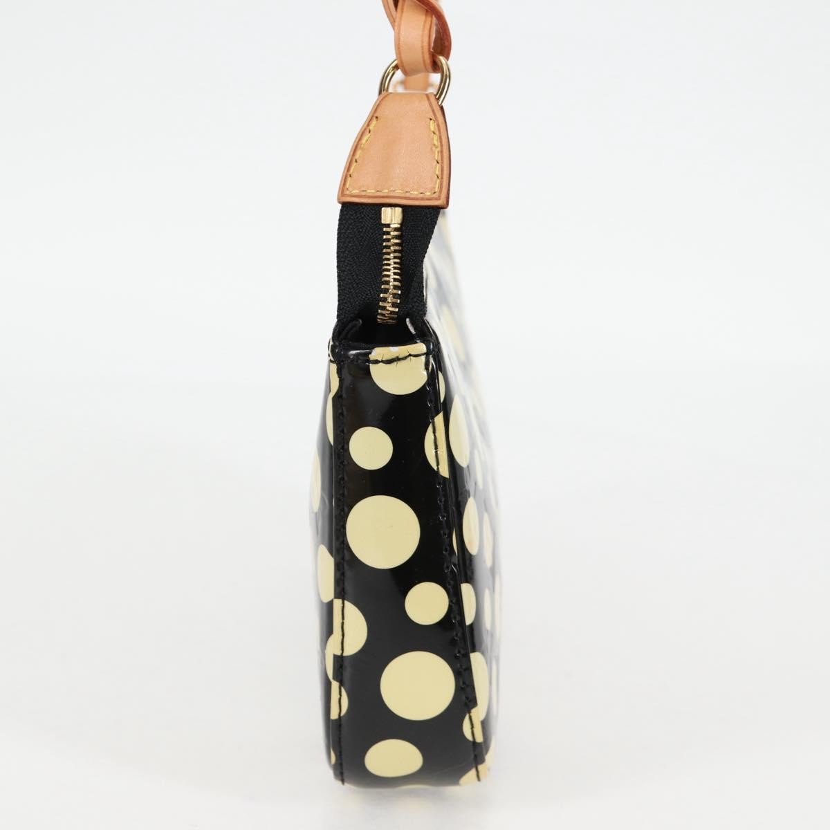 Louis Vuitton Pochette Accessoires Yayoi Kusama Painted Dots Monogram vernis, BLACK, PATENT_LEATHER, Clutche & pouche