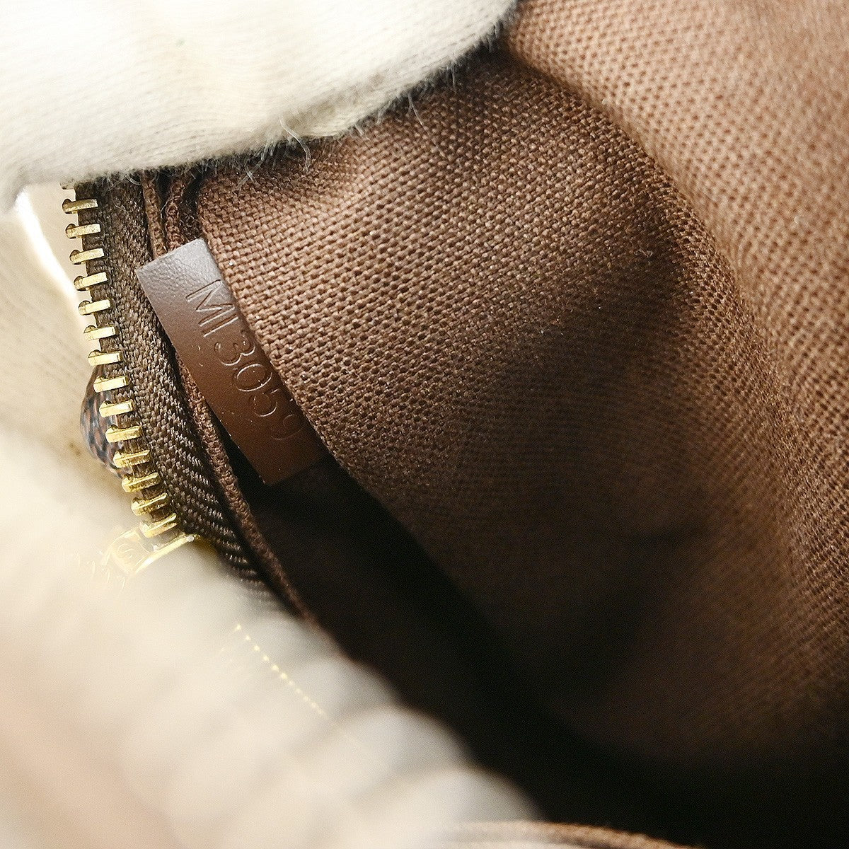Louis Vuitton Olav Handbag Damier, BROWN, CANVAS, Shoulder bag