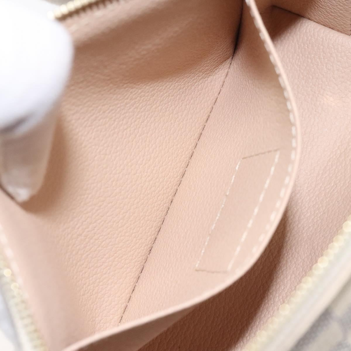 Louis Vuitton Cosmetic Pouch Damier, WHITE, CANVAS, Toiletry Case