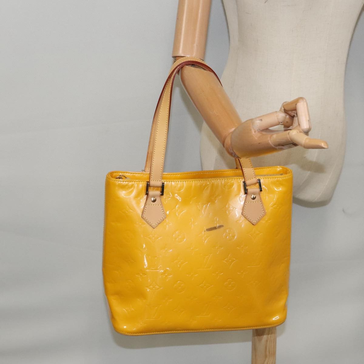 Louis Vuitton Houston Handbag Monogram Vernis, YELLOW, PATENT_LEATHER, Handbag