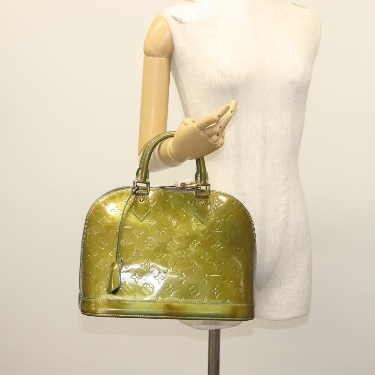 Louis Vuitton Alma Handbag Monogram Vernis, GREEN, PATENT_LEATHER, Handbag