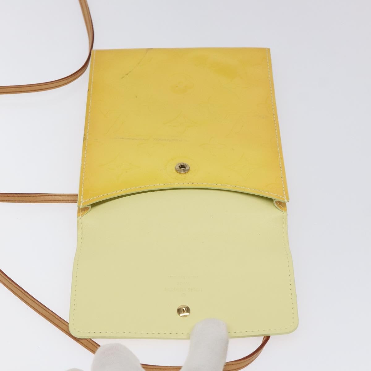 Louis Vuitton Kenmare Shoulder bag Patent leather, Yellow, Patent Leather, Clutch