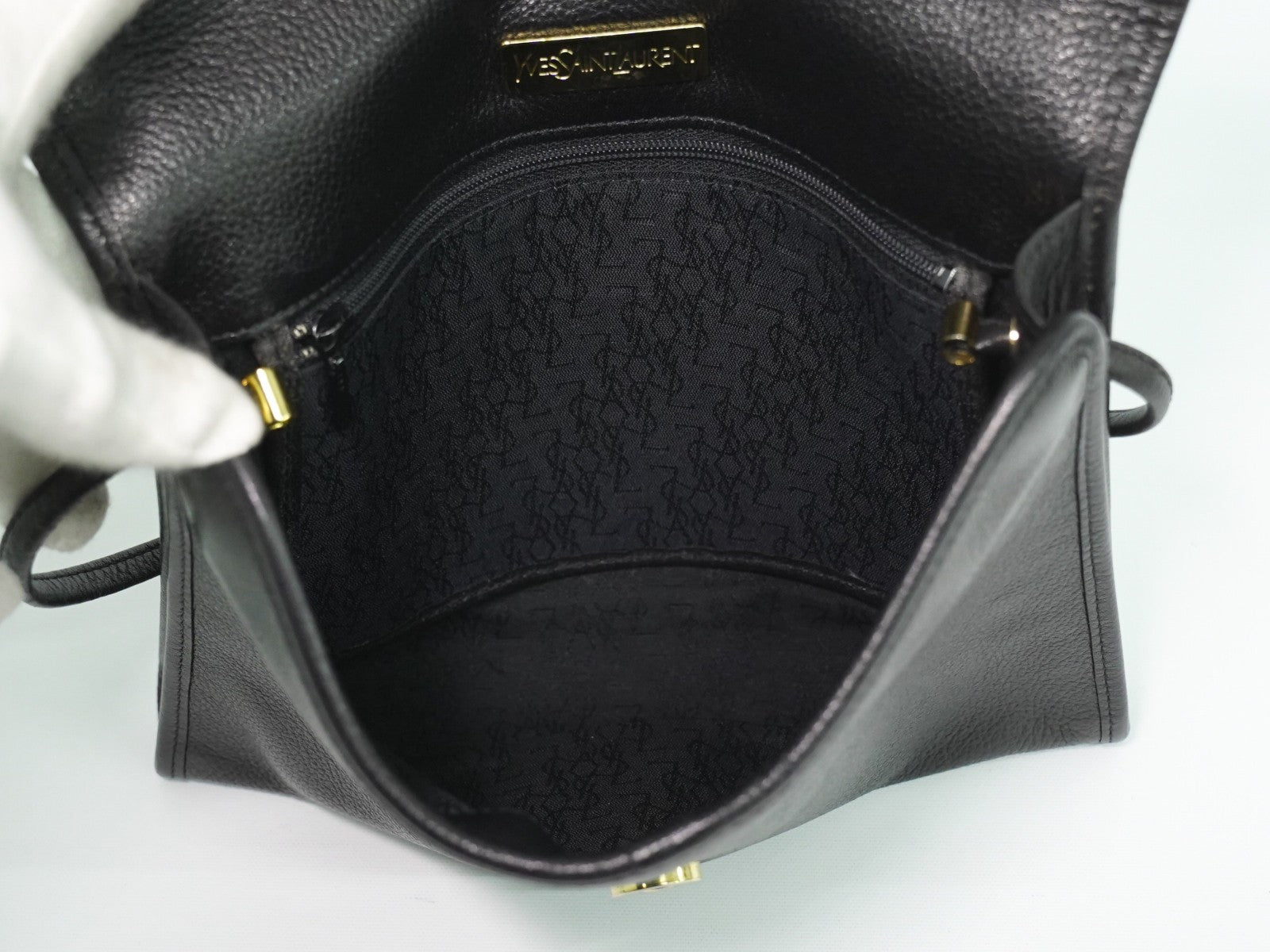 Saint Laurent Vintage Shoulder Bag Leather, BLACK, LEATHER, Shoulder bag