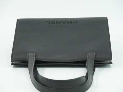 Chanel Vintage Logo Tote Leather, BLACK, LEATHER, Tote bag