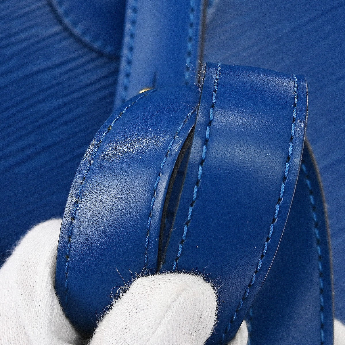 Louis Vuitton Cluny Shoulder Bag Epi Leather, Blue, Leather, Shoulder Bag