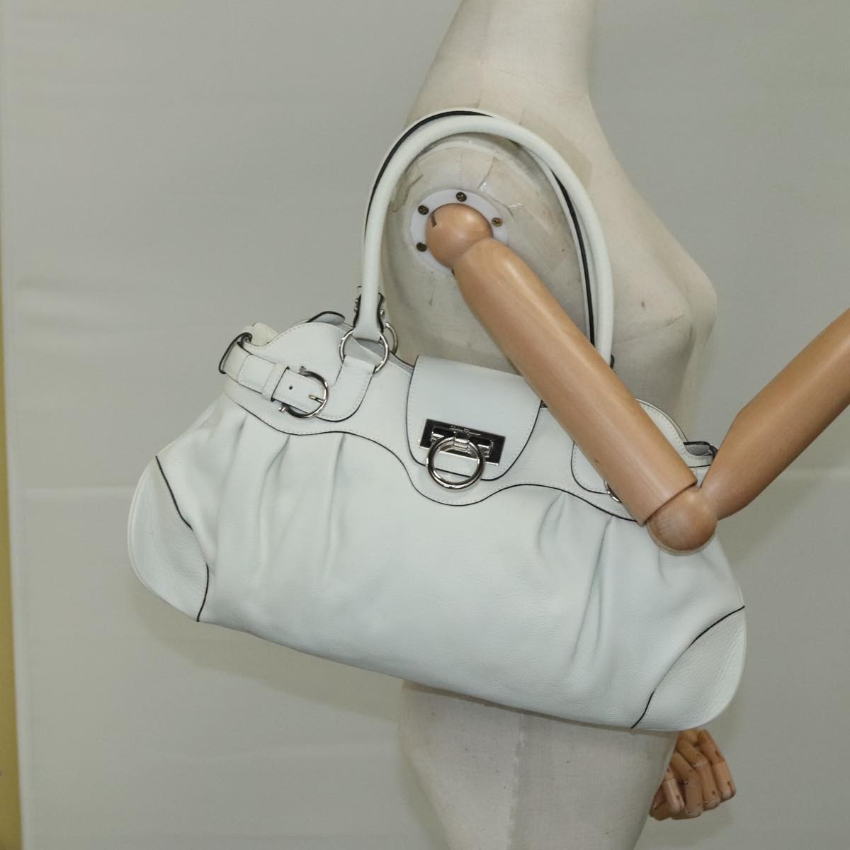 Salvatore Ferragamo Marisa Satchel Leather, WHITE, LEATHER, Handbag