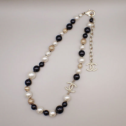 Chanel CC Logo Chain Pendant Necklace Imitation Pearl Imitation pearl with Gold-Plated and Beads, GOLD, GOLD_PLATED, Necklace
