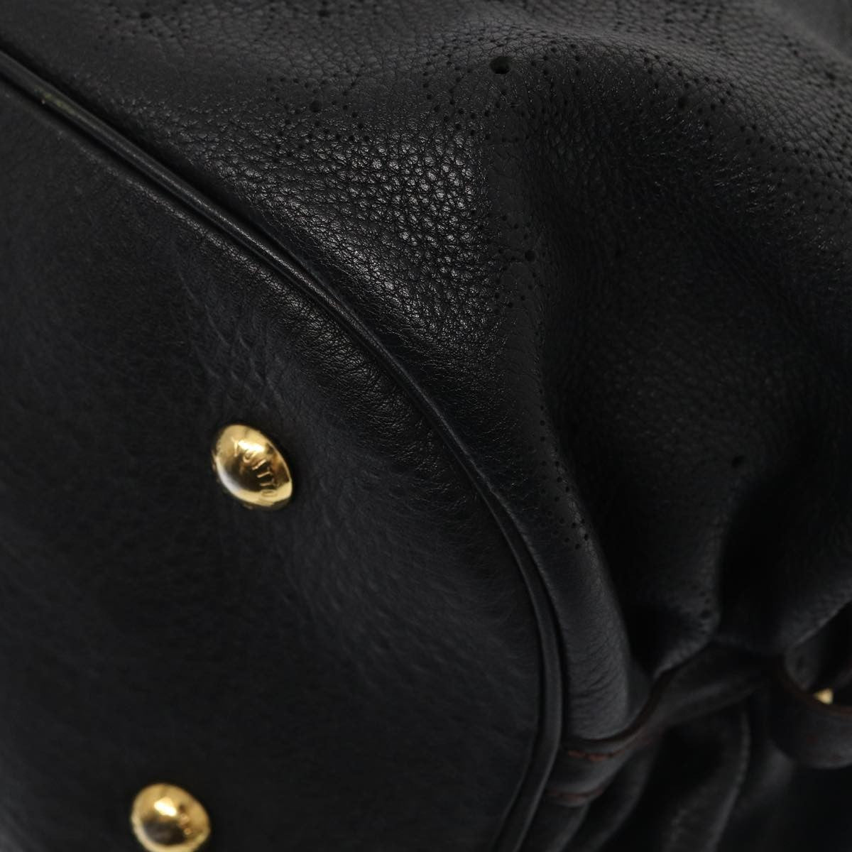 Louis Vuitton XL Hobo Mahina Leather, Black, Leather, Handbag