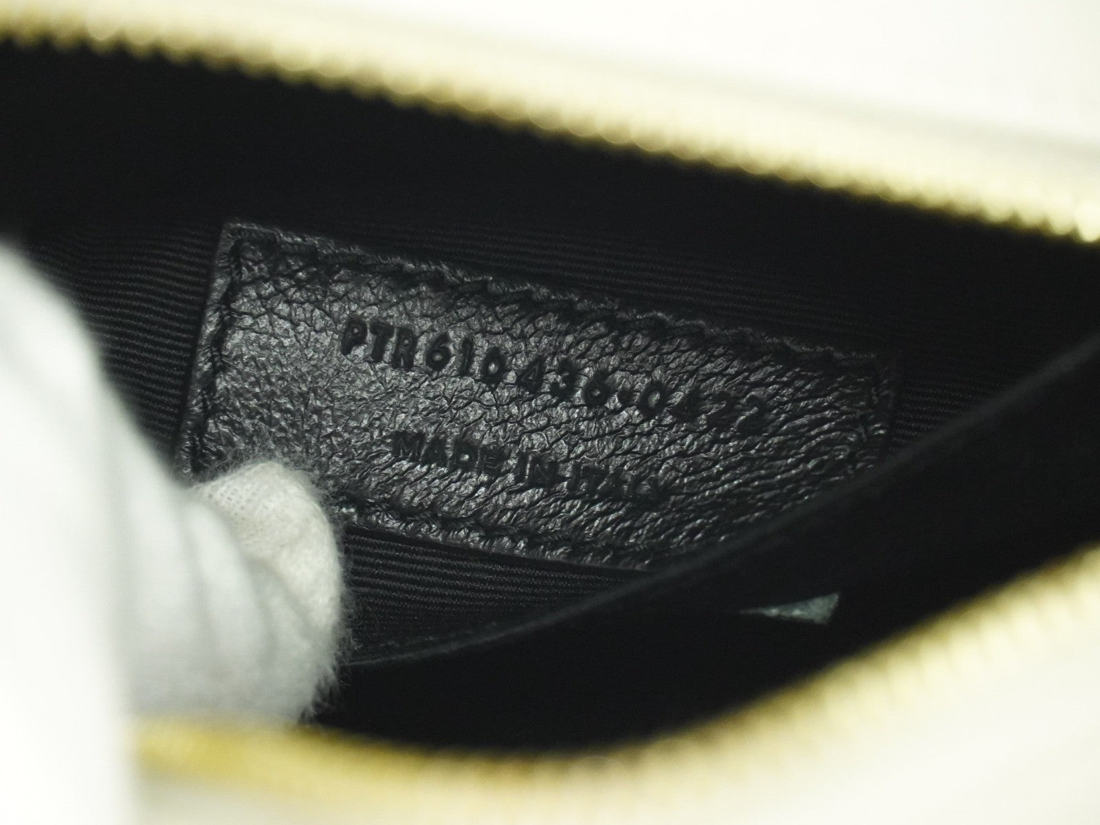 Saint Laurent Vinyle Round Camera Bag Matelasse Chevron Leather, WHITE, LEATHER, Crossbody bag