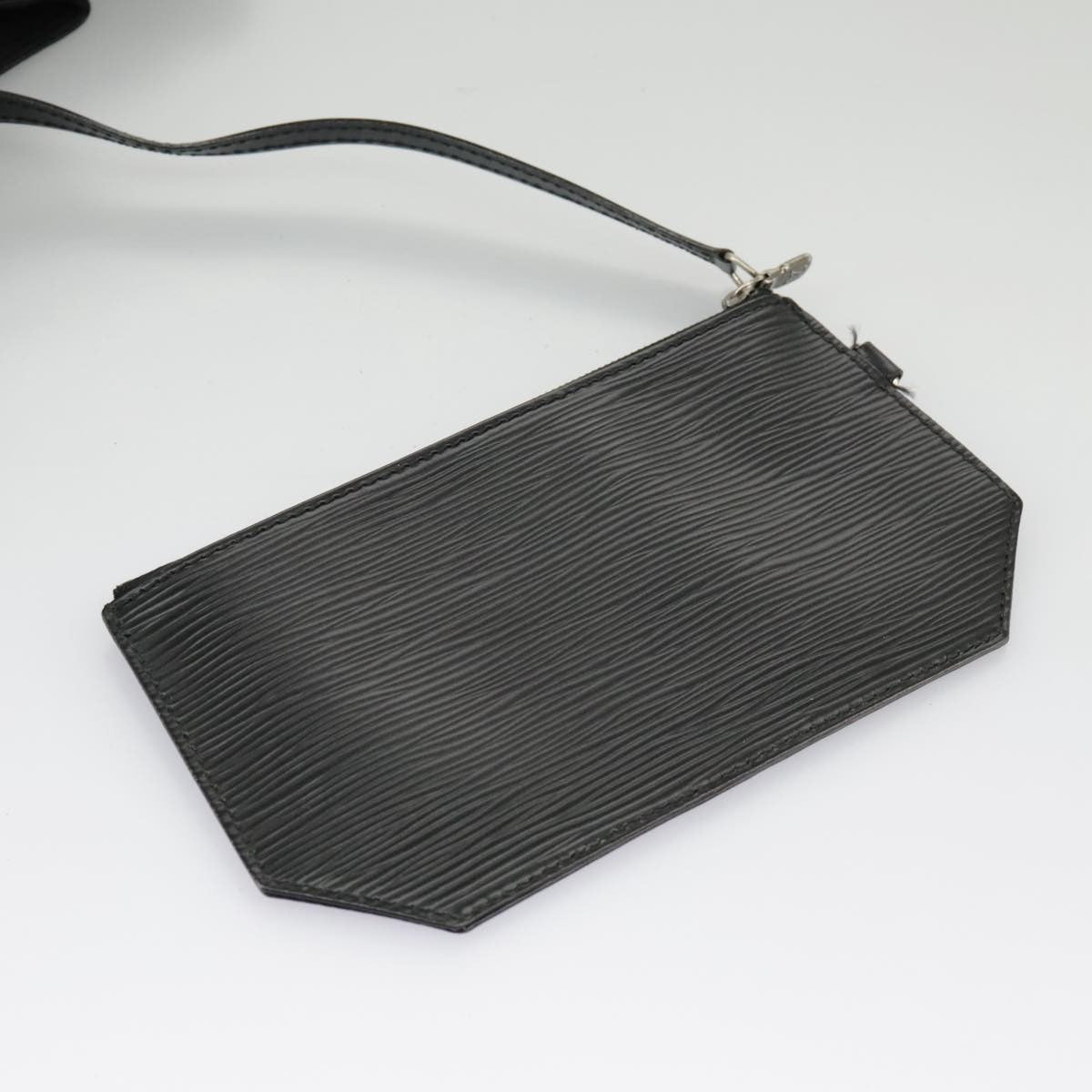 Louis Vuitton Vintage Sac d'Epaule Handbag Epi Leather, BLACK, LEATHER, Handbag