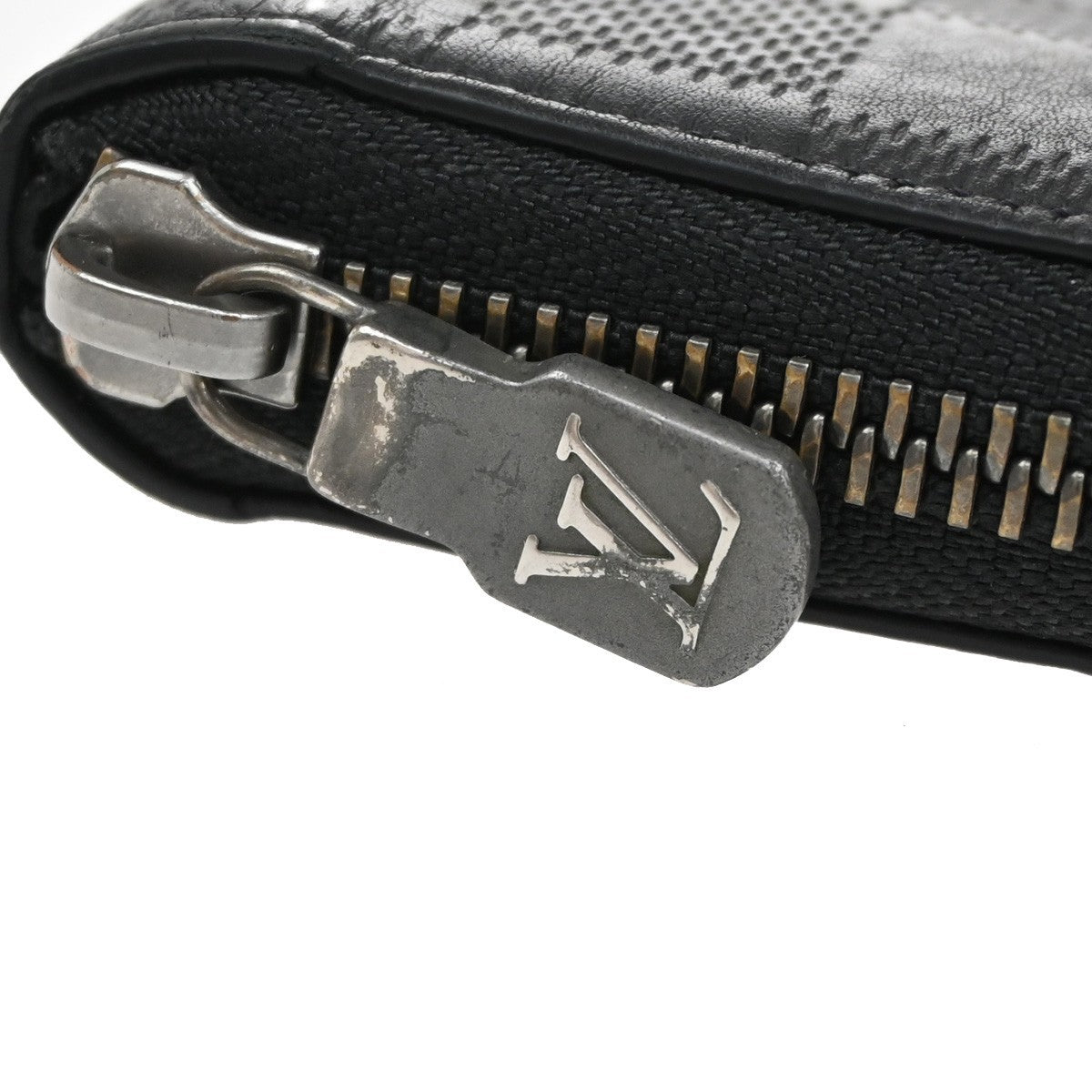 Louis Vuitton Zippy wallet vertical Damier Infini Leather, BLACK, LEATHER, Wallets