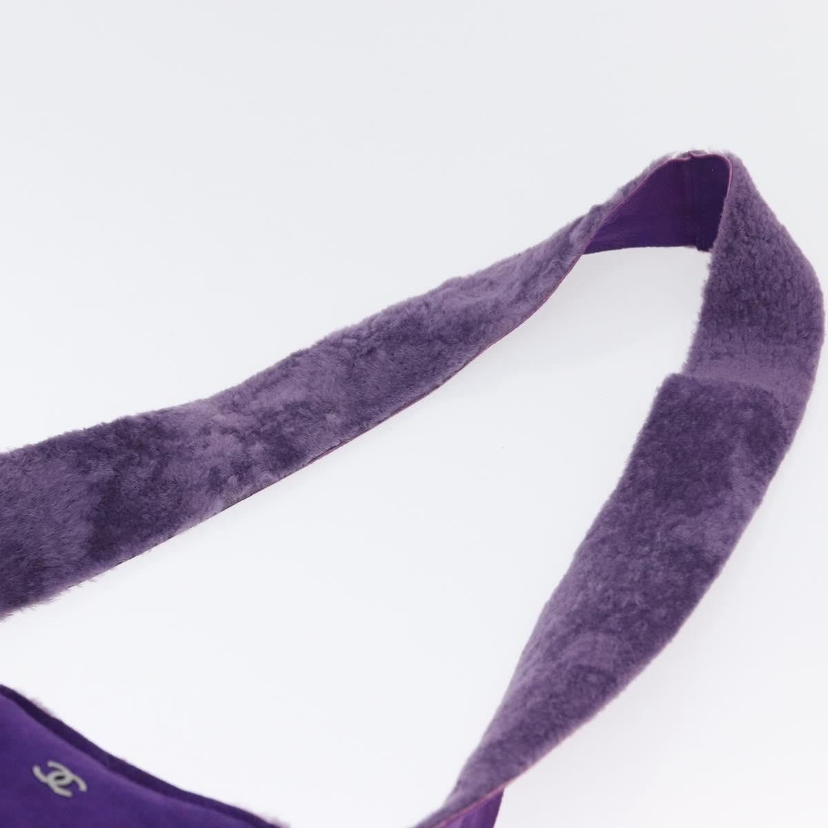 Chanel CC Logo Shoulder Bag Shearling and Suede, PURPLE, SUEDE, Shoulder bag