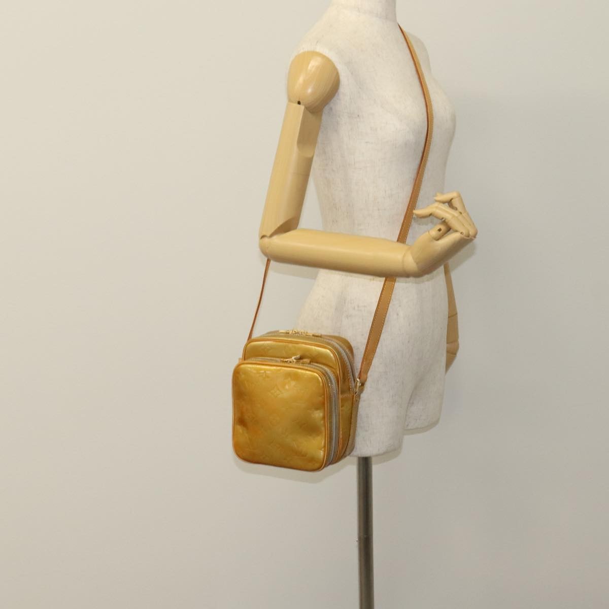Louis Vuitton Wooster Handbag Monogram Vernis, YELLOW, PATENT_LEATHER, Handbag