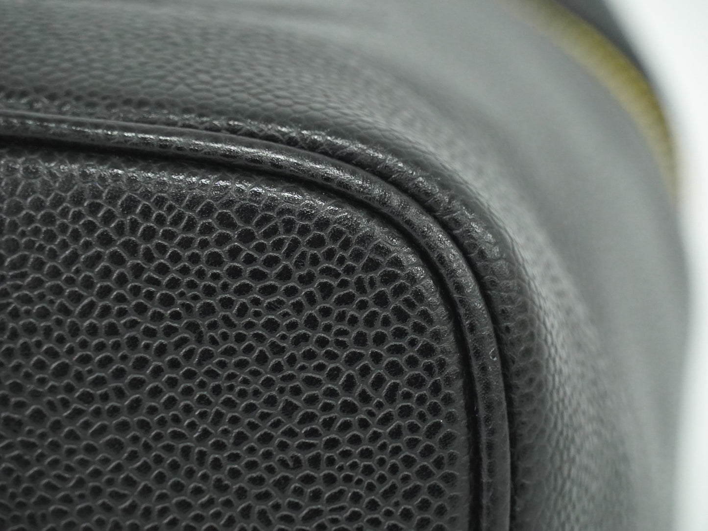 Chanel Vintage Timeless Cosmetic Case Caviar, BLACK, LEATHER, Toiletry Case