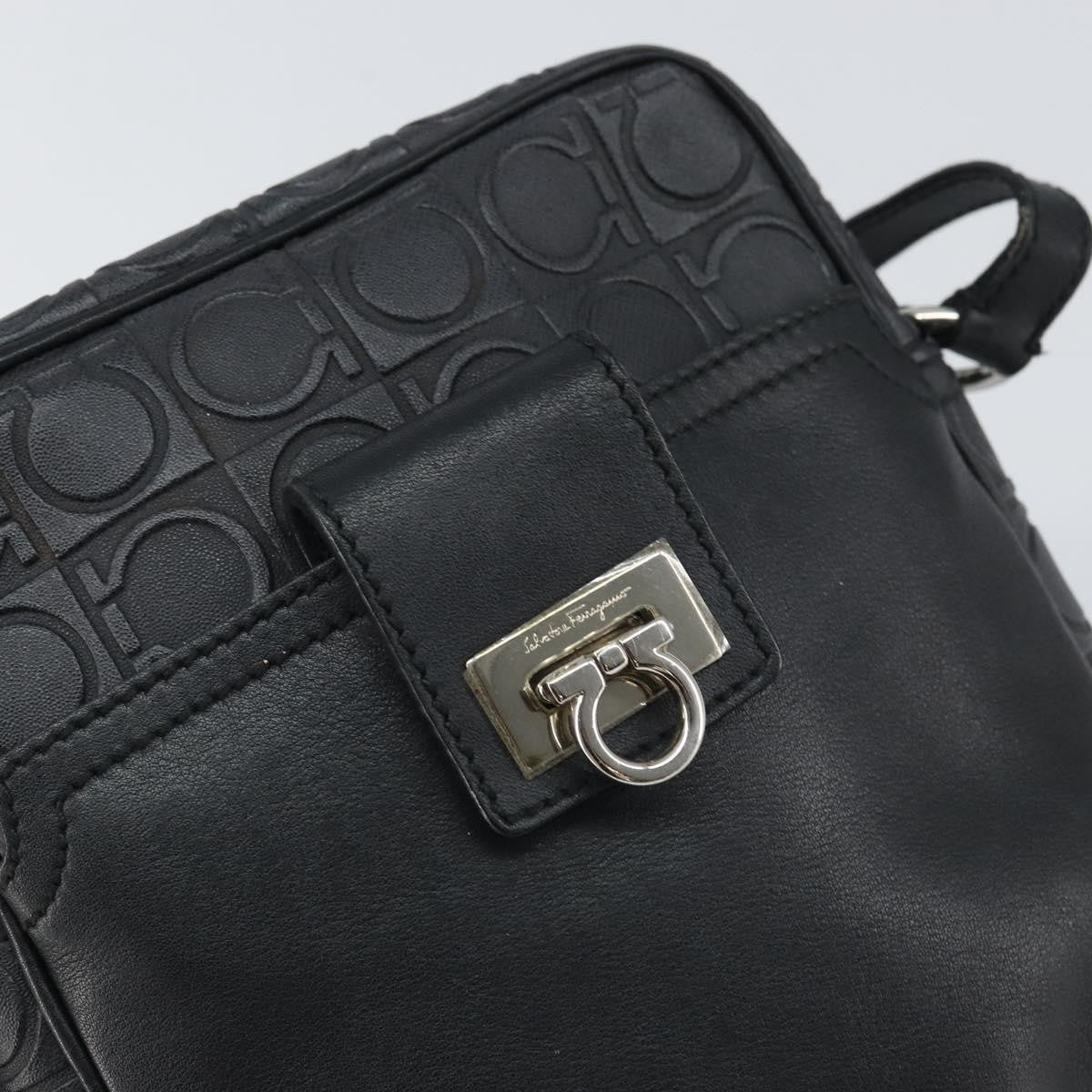 Salvatore Ferragamo Gancini Shoulder Bag Leather, BLACK, LEATHER, Shoulder bag