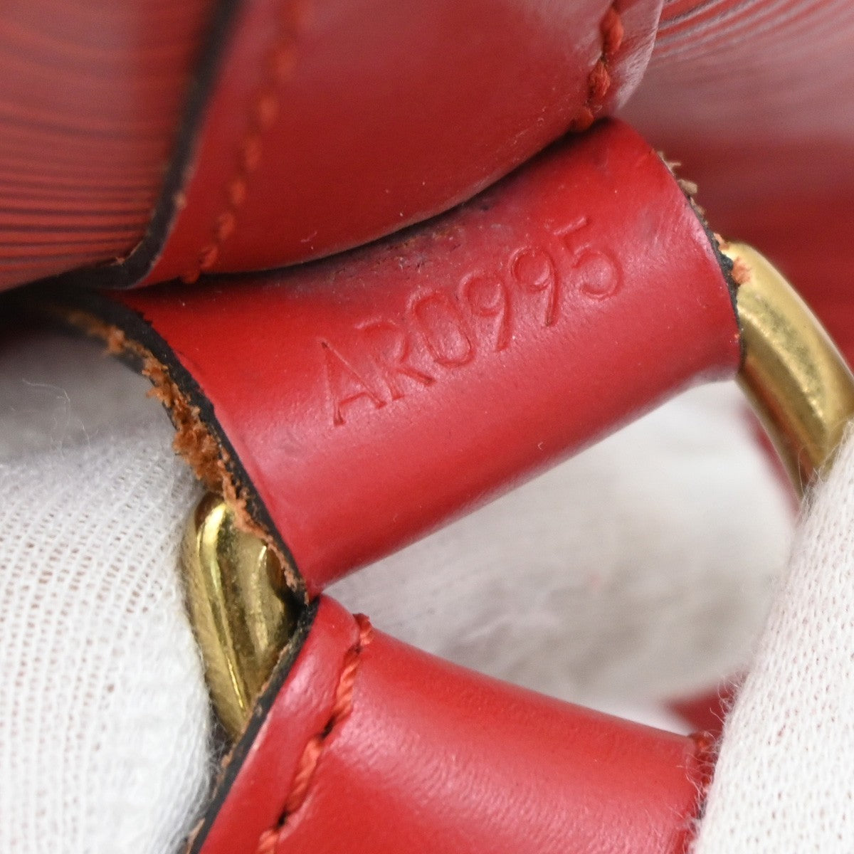 Louis Vuitton Noe Handbag Epi Leather, RED, LEATHER, Shoulder bag