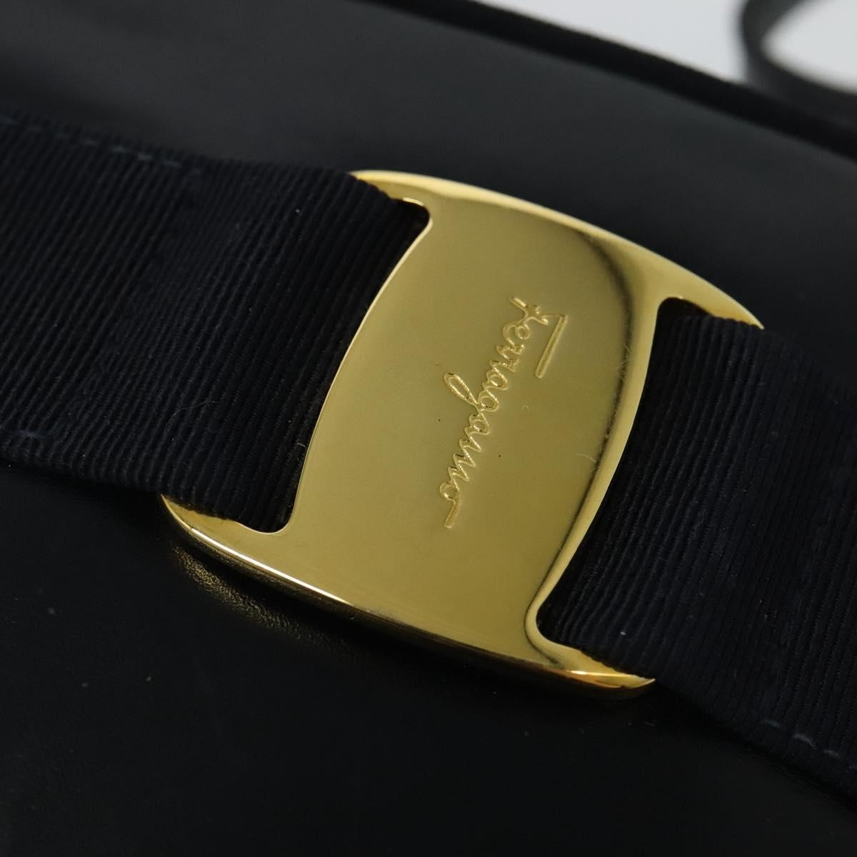 Salvatore Ferragamo Vala Shoulder Bag Leather, NAVY, LEATHER, Shoulder bag