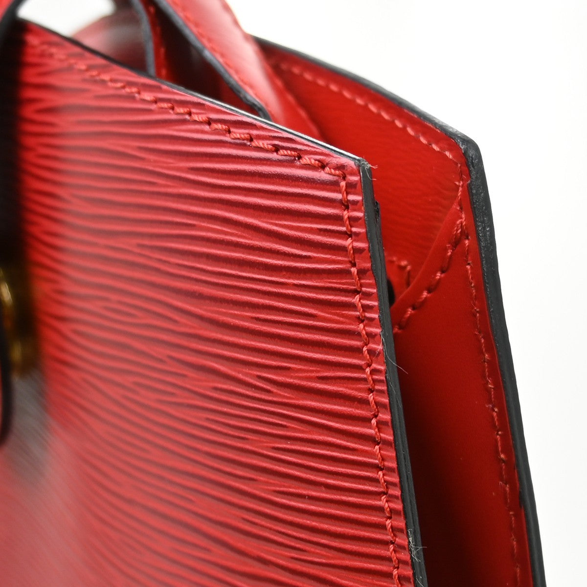 Louis Vuitton Cluny Shoulder Bag Epi Leather, Red, Leather, Shoulder Bag