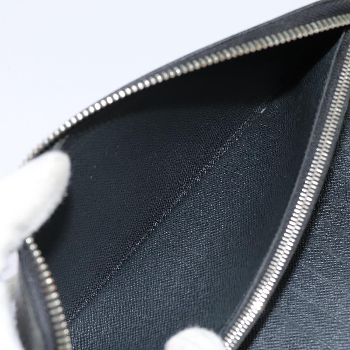 Louis Vuitton Zippy wallet vertical Taïga, GRAY, LEATHER, Wallets