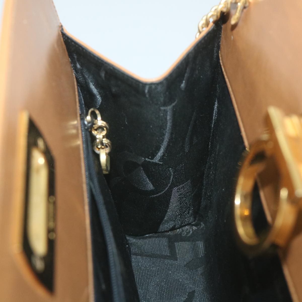 Salvatore Ferragamo Vintage Gancini Chain Shoulder Bag Leather, BROWN, LEATHER, Shoulder bag