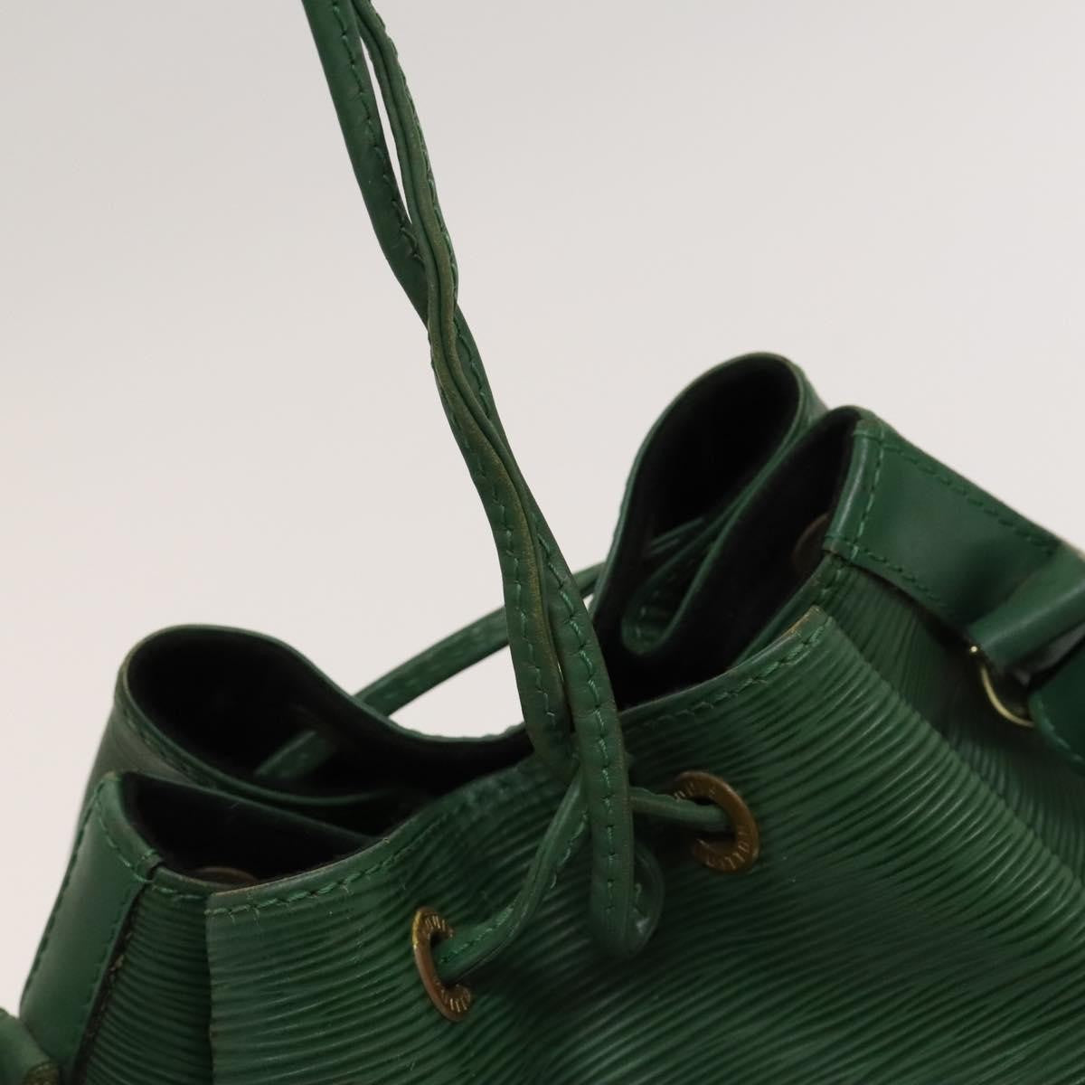 Louis Vuitton Petit Noe Handbag Epi Leather, GREEN, LEATHER, Shoulder bag
