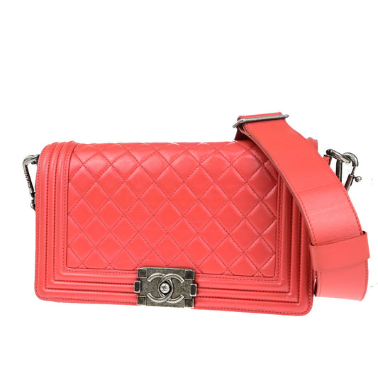 Chanel Boy Flap Bag with Strap Quilted Lambskin, RED, LEATHER, Shoulder bag