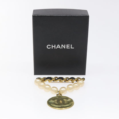 Chanel Vintage Round CC Brooch Textured Metal, GOLD, METAL, Brooch