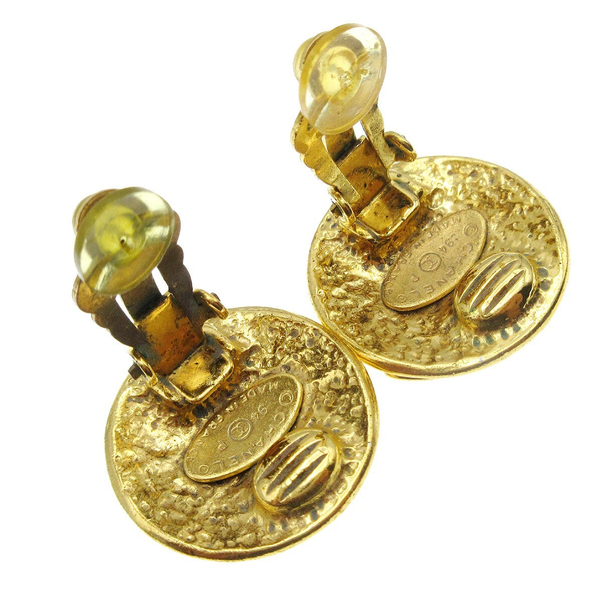 Chanel CC Button Clip-On Earrings Metal, GOLD, GOLD_PLATED, Earrings
