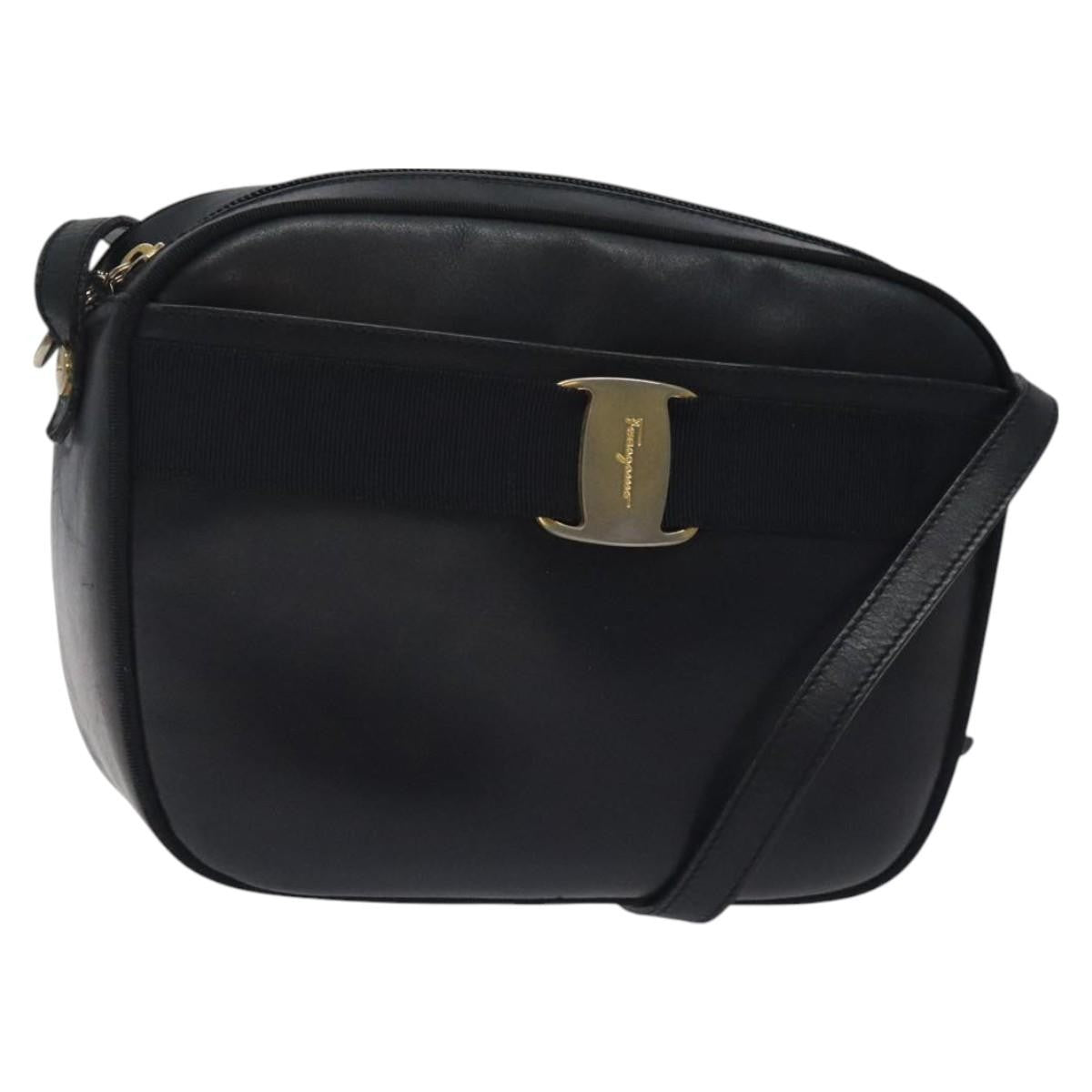 Salvatore Ferragamo Vala Shoulder Bag Leather, NAVY, LEATHER, Shoulder bag