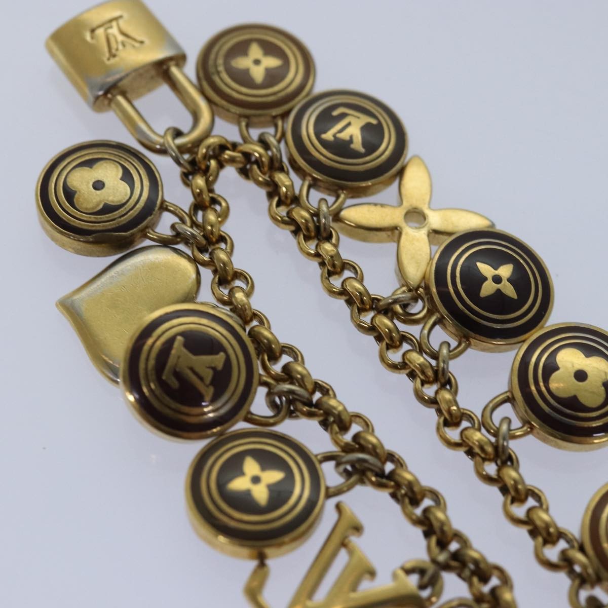 Louis Vuitton Pastilles Cles Bag Charm and Key Holder Metal and Enamel, GOLD, METAL, Charms and Keychains