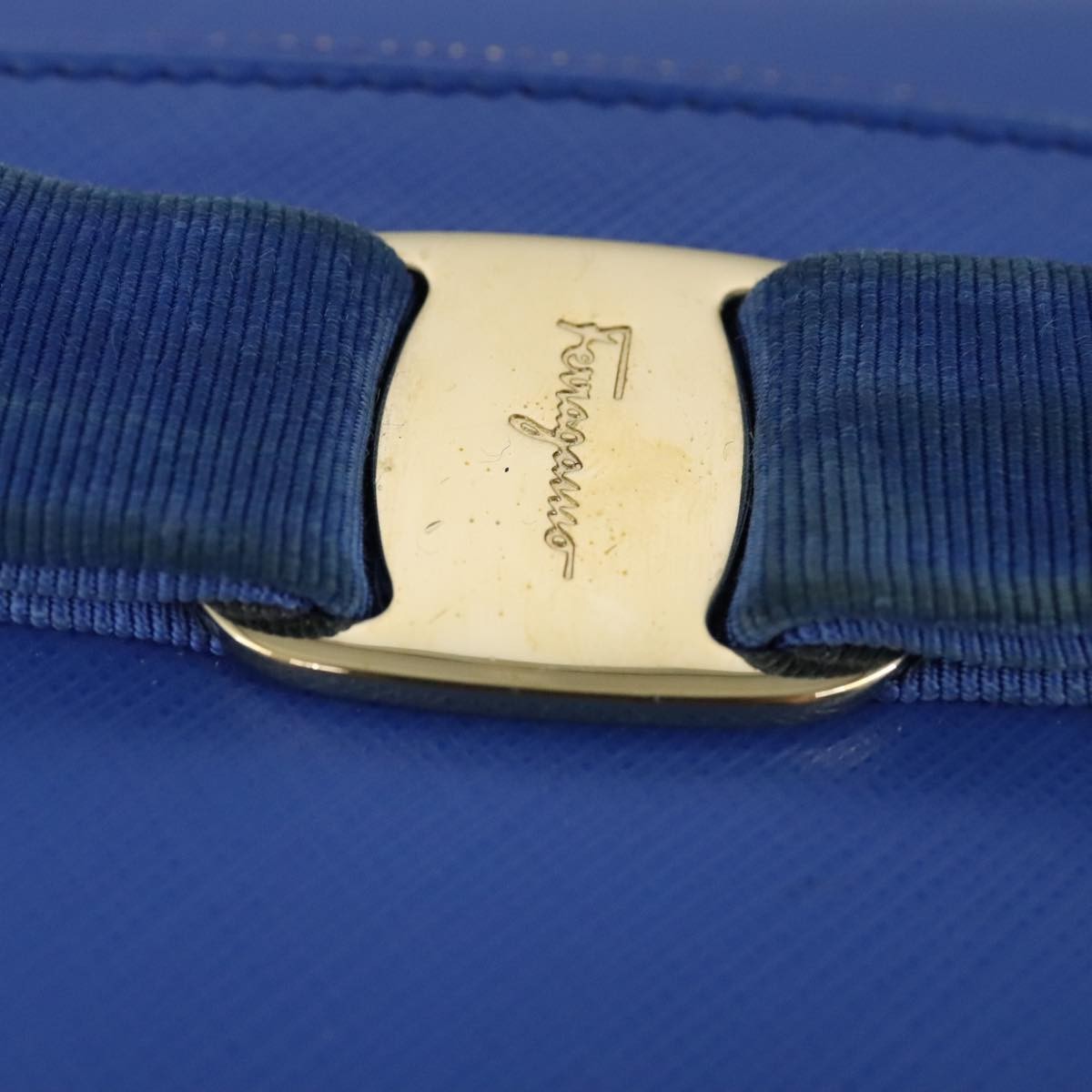 Salvatore Ferragamo Vala Shoulder Bag Leather, BLUE, LEATHER, Shoulder bag