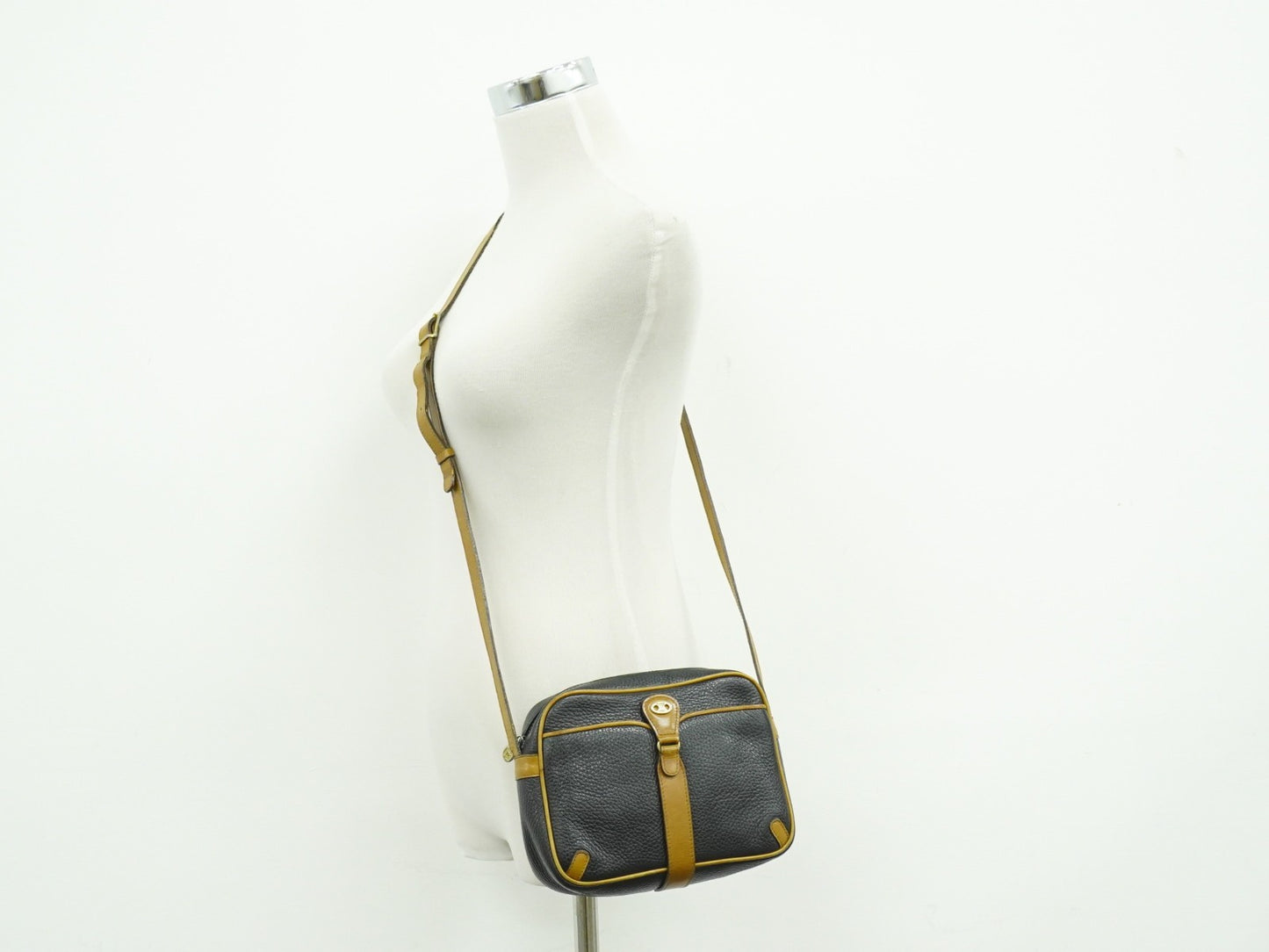 Celine Vintage Shoulder Bag Leather, BLACK, LEATHER, Shoulder bag