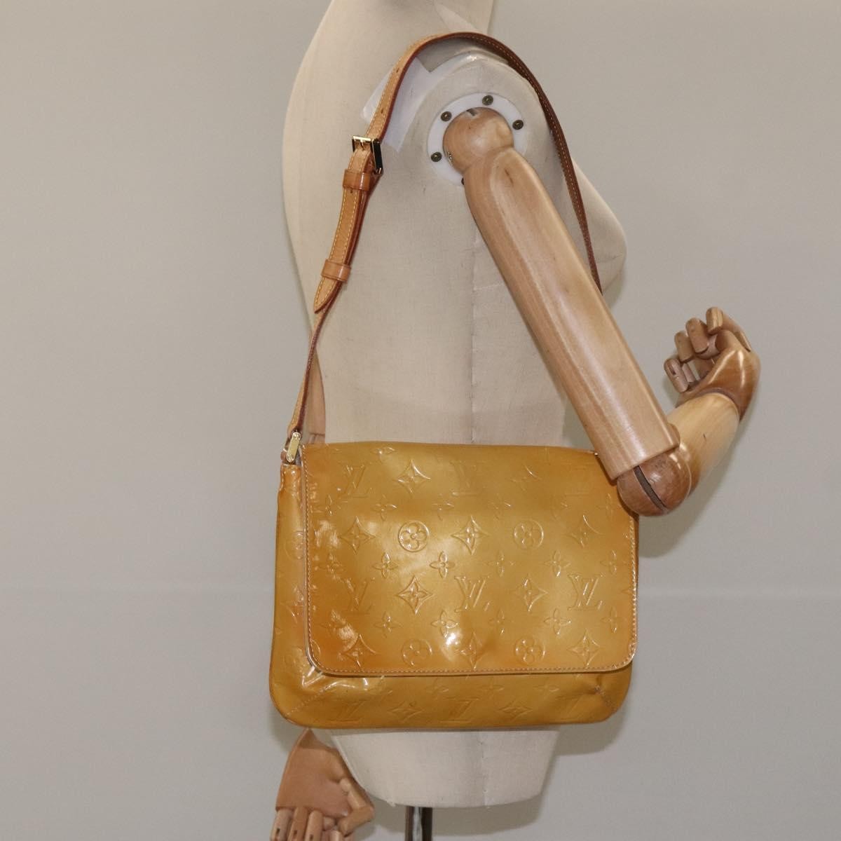 Louis Vuitton Thompson Street Handbag Monogram Vernis, BEIGE, PATENT_LEATHER, Handbag