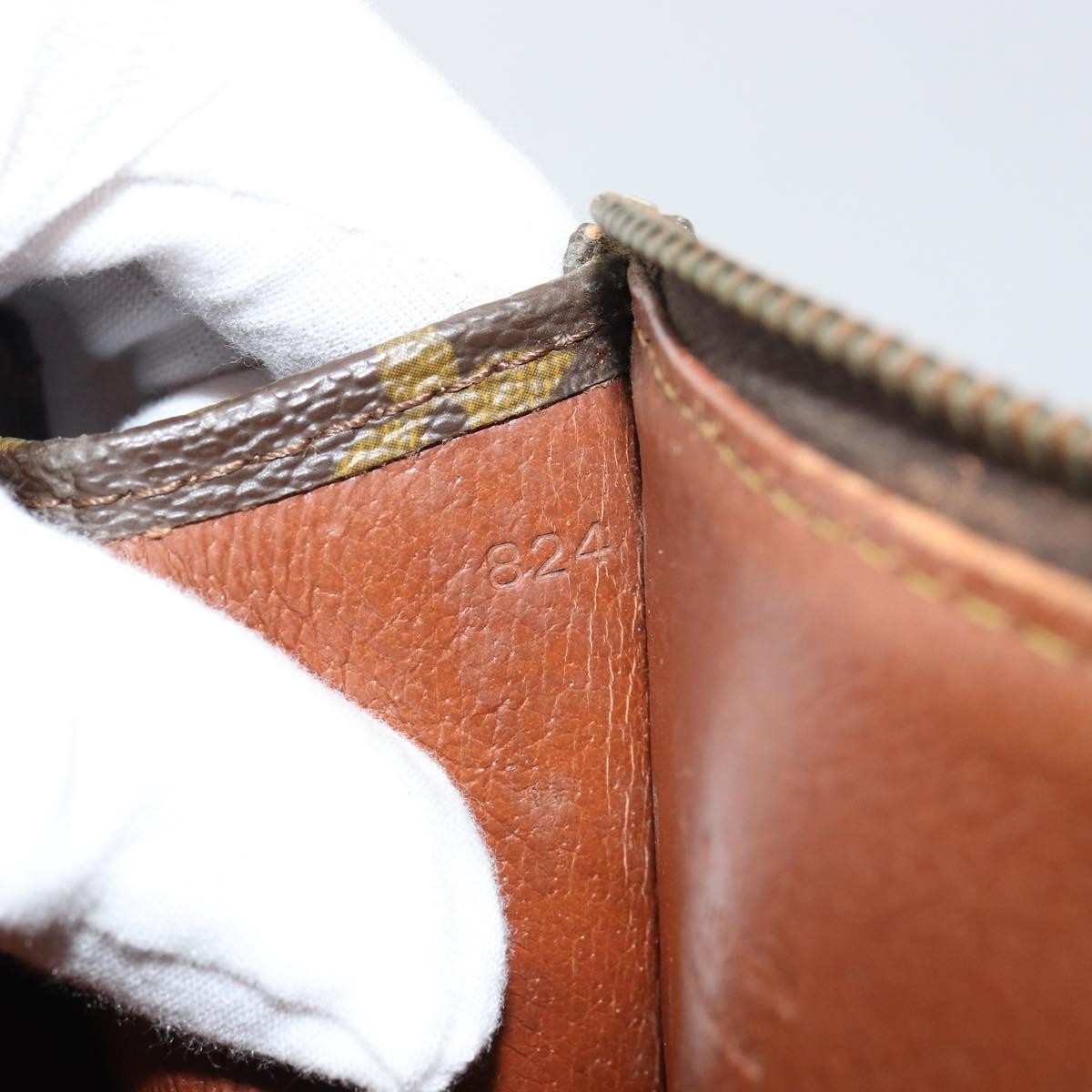 Louis Vuitton Poche Documents Monogram Canvas, BROWN, CANVAS, Clutche & pouche