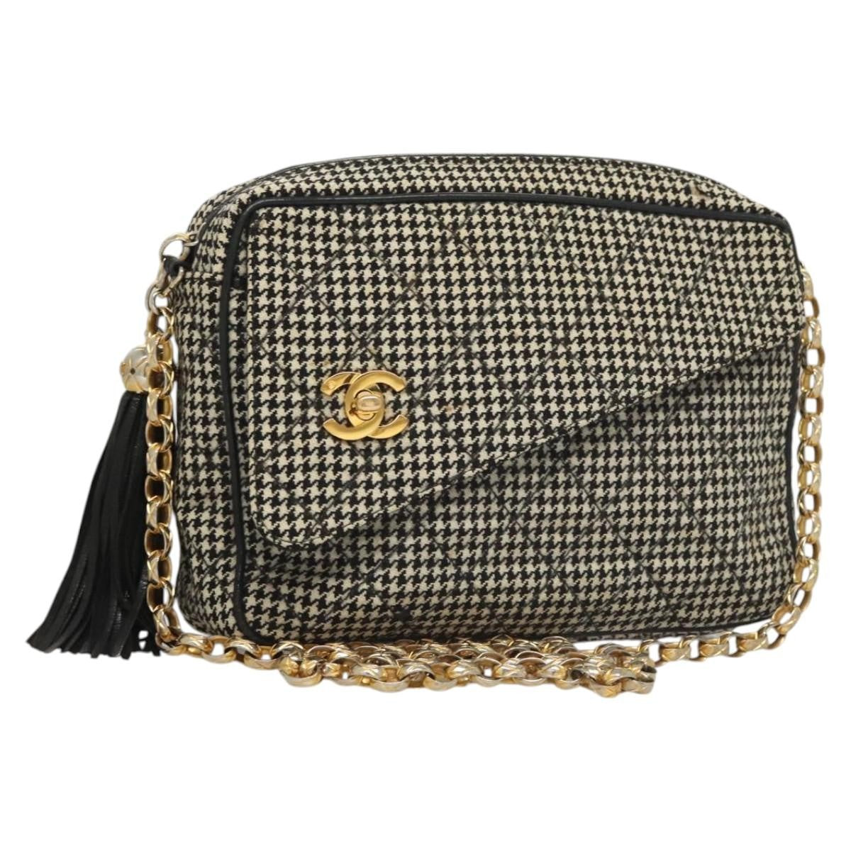 Chanel Vintage Front Pocket Camera Bag Canvas, White, Canvas, Shoulder Bag