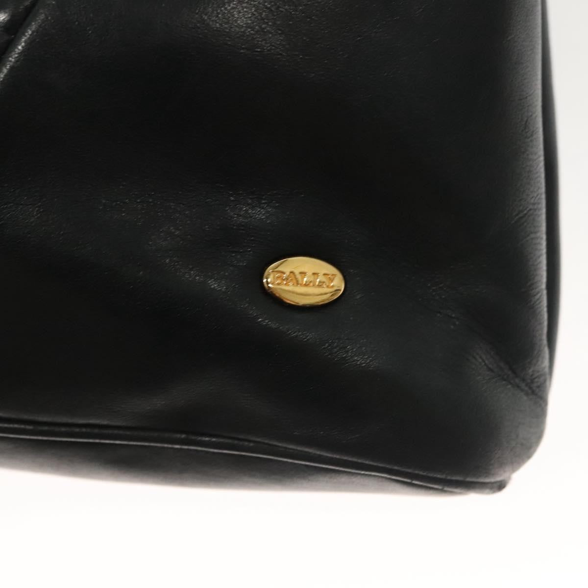 Bally Vintage Chain Shoulder Bag Quilted Leather, NAVY, LEATHER, Shoulder bag